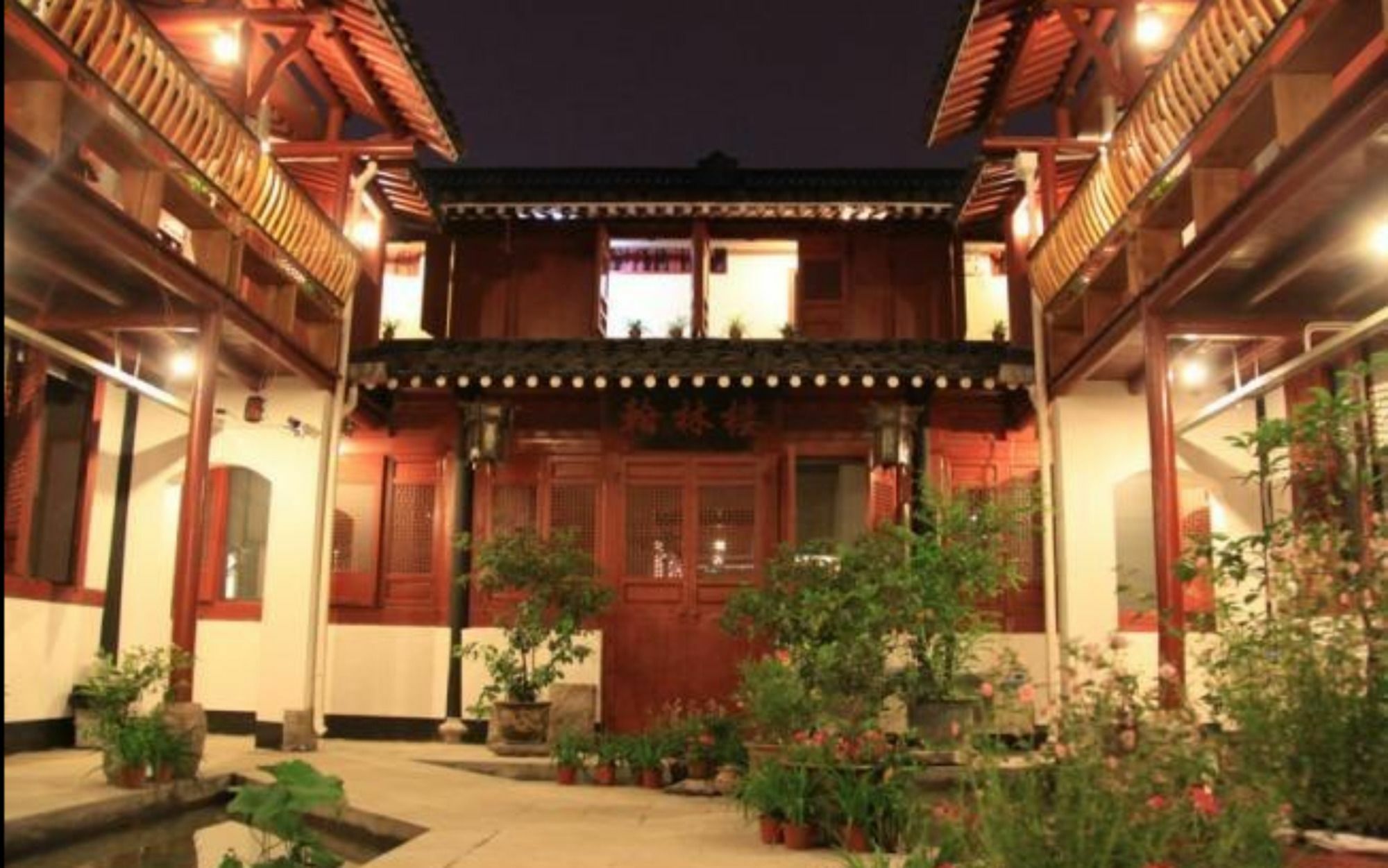 Shaoxing Laotaimen Luxun Native Place Youth Hostel Экстерьер фото